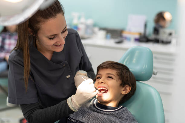 Best Knocked-Out Tooth Emergency  in Wildwood, FL